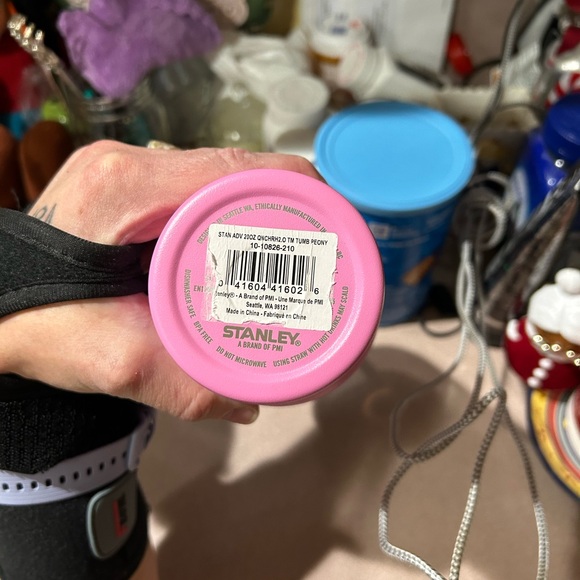 Peony 20 ounce Stanley Tumblr rarely used in great condition! Ships quick! - Picture 4 of 6